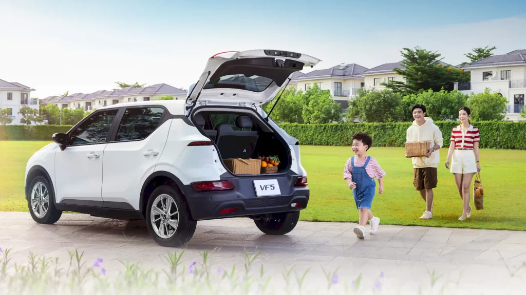 VinFast VF 5 Khoang hành lý cốp sau linh hoạt & tiện dụng